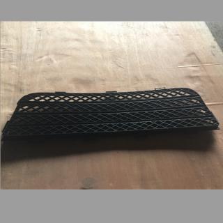 Bumper grill lower 